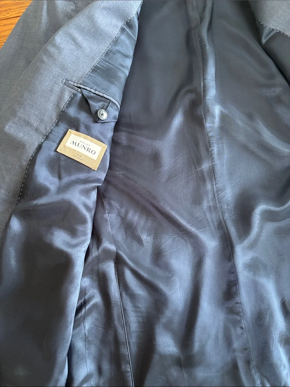 Atelier Munro Lightweight Reda Flexo Wool Blend Jacket Timeless Blazer Size 46